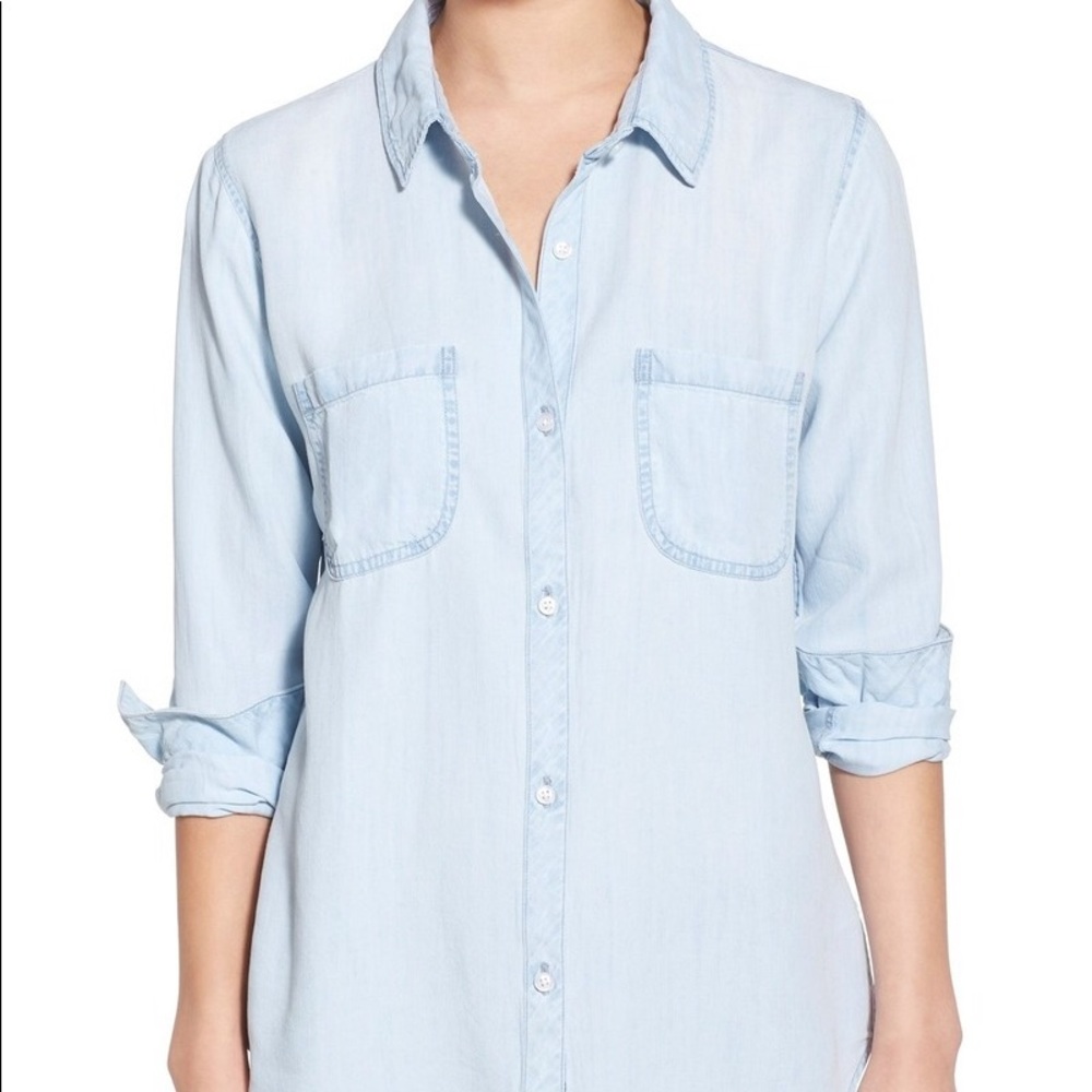 Rails Chambray button down shirt. Size Large.